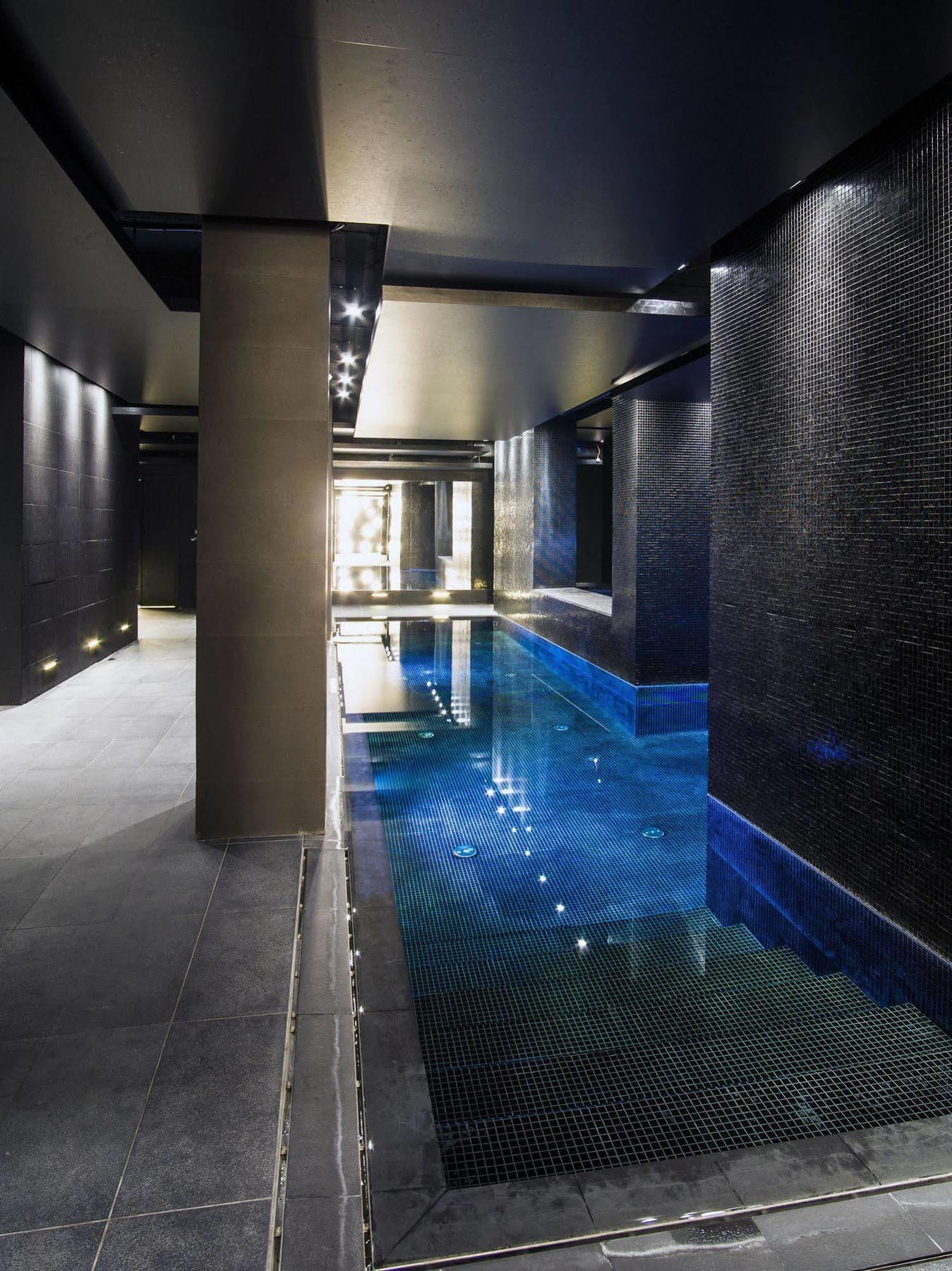 M Hotel วูดช์ ภายนอก รูปภาพ